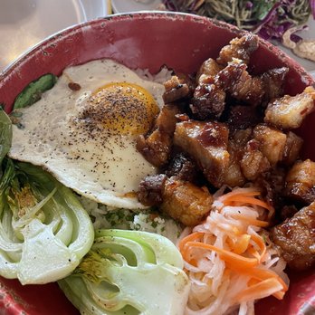Toast Kitchen & Bakery - Breakfast & Brunch Near Me - Costa Mesa, California