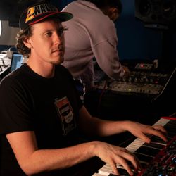 Mothership Studio - Cameron & Tajin, the dynamic duo know as 2-EZ, making it look easy!!