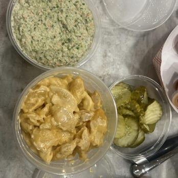 Lily's Craft Barbecue & Catering - Mac & Cheese - Barbeque Near Me - Hull, Massachusetts