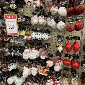 Hobby Lobby - Arts & Crafts Near Me - Saint Louis, Missouri