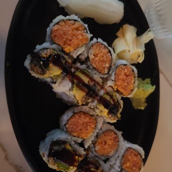 Zest Sushi - Squid sushi, Eel Avocado roll, Spicy Tuna Roll - Sushi Bars Near Me - New York, New York Zest Sushi - Squid sushi, Eel Avocado roll, Spicy Tuna Roll - Sushi Bars Near Me - New York, New York