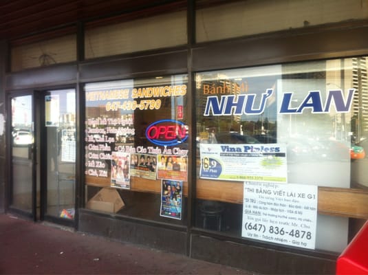 Banh Mi Nhu Lan by null