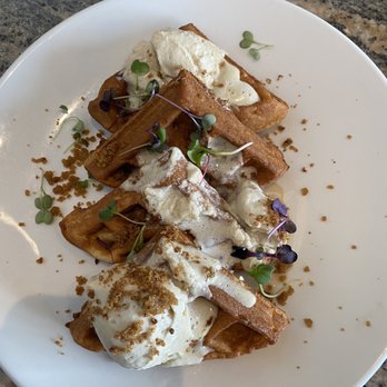 RIZE - Breakfast & Brunch Near Me - Fishers, Indiana