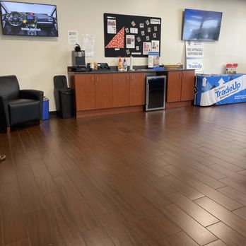 Fairway Subaru - Coffee & water in customer waiting area - Auto Parts & Supplies Near Me - Greenville, South Carolina Fairway Subaru - Coffee & water in customer waiting area - Auto Parts & Supplies Near Me - Greenville, South Carolina