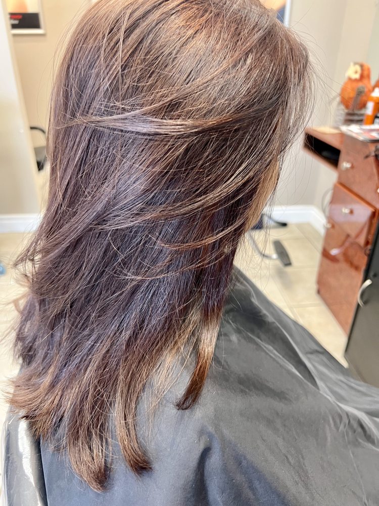 Perfect Touch Haircutters Logo