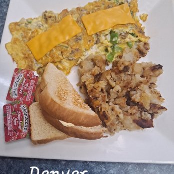 Golden Donuts & Diner - Denver Omelet - Donuts Near Me - Columbus, Ohio Golden Donuts & Diner - Denver Omelet - Donuts Near Me - Columbus, Ohio