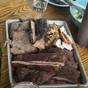 Maple Block Meat Co - Meat tray - Barbeque Near Me - Culver City, California Maple Block Meat Co - Meat tray - Barbeque Near Me - Culver City, California