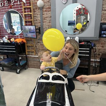 Bubble Cuts - Kids Hair Salons Near Me - Los Angeles, California
