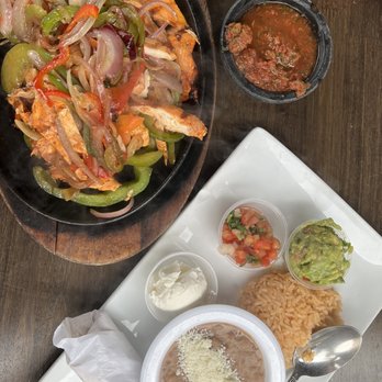 Casa de Maria - Delicious chicken fajitas! - Mexican Near Me - San Diego, California