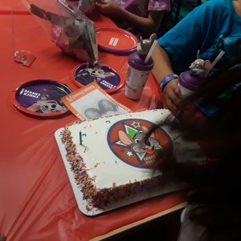 Chuck E. Cheese - Pizza Near Me - Reno, Nevada