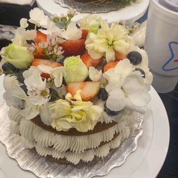Sweet Honey Cafe And Bakery - More cake - Cafes Near Me - Harrison, Arkansas