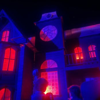 Fear Farm Haunt - Haunted Houses Near Me - Phelan, California Fear Farm Haunt - Haunted Houses Near Me - Phelan, California