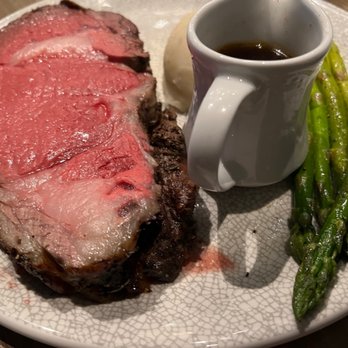 The Goldfinch - The Goldfinch in Irvine, CA - Prime Rib. "Dateworthy" or not? Read on. - New American Near Me - Irvine, California The Goldfinch - The Goldfinch in Irvine, CA - Prime Rib. "Dateworthy" or not? Read on. - New American Near Me - Irvine, California