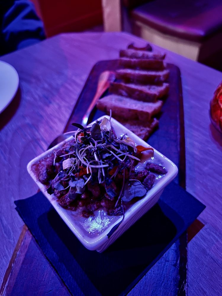 BAR by Red Door