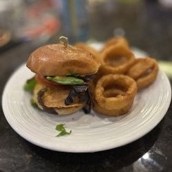 Crossroads Bar & Grill - Cheeseburger and onion rings