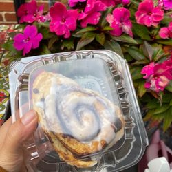 Cinnamon roll