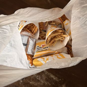 Carl's Jr - Bruh.... - Fast Food Near Me - Cheyenne, Wyoming