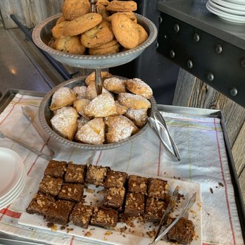 Bardō - Dessert - Pizza Near Me - Guelph, Ontario