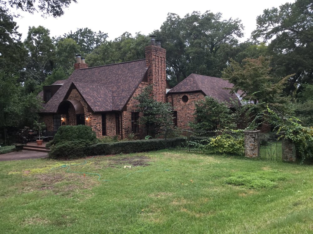 Slide of Steele Roofing