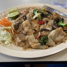 Drunken Noodles