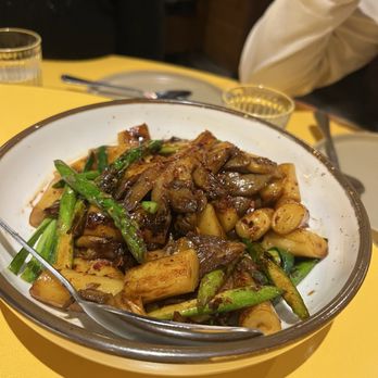 Potluck Club 佰樂 - Cantonese Near Me - New York, New York Potluck Club 佰樂 - Cantonese Near Me - New York, New York