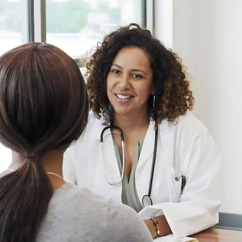 USA Fibroid Centers - USA Fibroid Center Doctor looking at patient - Medical Centers Near Me - Brooklyn, New York USA Fibroid Centers - USA Fibroid Center Doctor looking at patient - Medical Centers Near Me - Brooklyn, New York