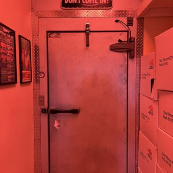 Ziggys Magic Pizza Shop - Door to indoor seating and arcade - Pizza Near Me - Phoenix, Arizona Ziggys Magic Pizza Shop - Door to indoor seating and arcade - Pizza Near Me - Phoenix, Arizona