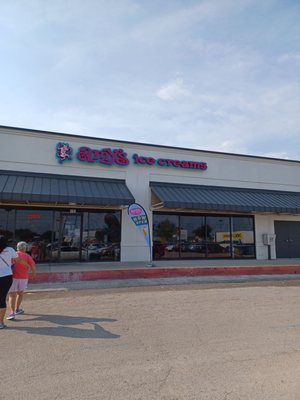 Amy's Ice Creams by null