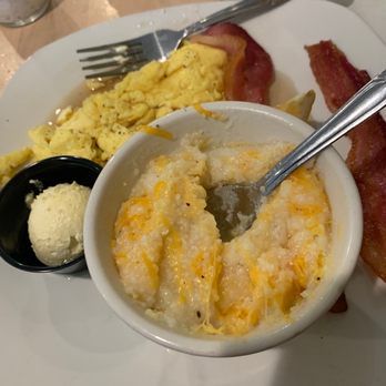 Brunchies - Lutz - Cheese grits, bacon, eggs - Breakfast & Brunch Near Me - Lutz, Florida Brunchies - Lutz - Cheese grits, bacon, eggs - Breakfast & Brunch Near Me - Lutz, Florida