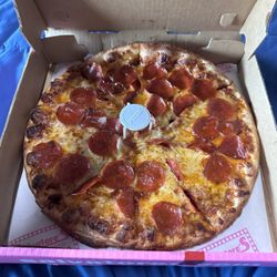 Salvatore's Old Fashioned Pizzeria - Medium pepperoni