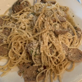 Luigi's - Spaghetti with garlic and Basil with Italian sausage - Italian Near Me - Bartlesville, Oklahoma