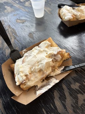 Isles Bun & Coffee by null Isles Bun & Coffee by null