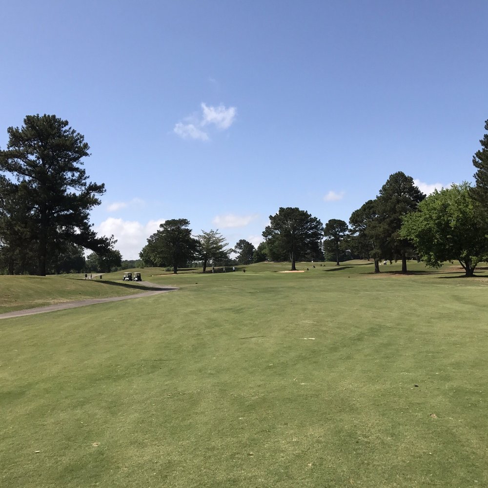 Browns Mill Golf Course - Open fairway - Golf Near Me - Atlanta, Georgia