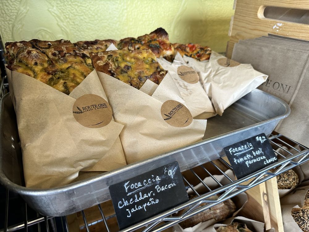 Route One Bakery & Kitchen Logo
