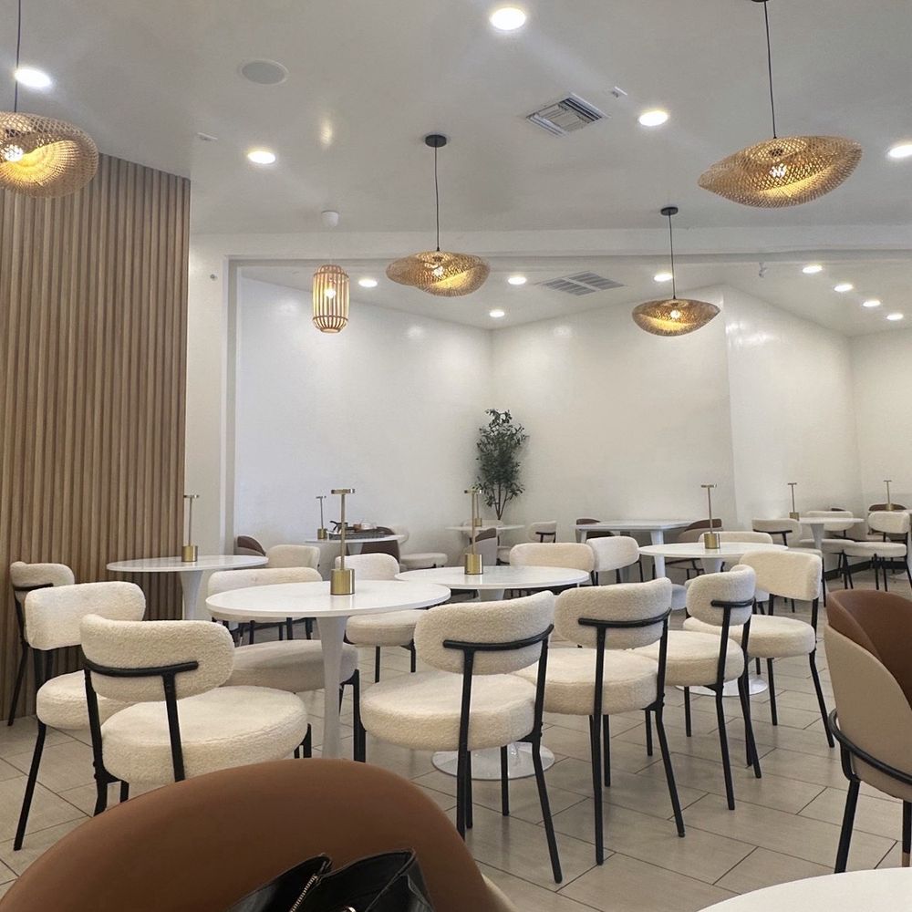 Chai Master - Seating - Coffee & Tea Near Me - Los Alamitos, California