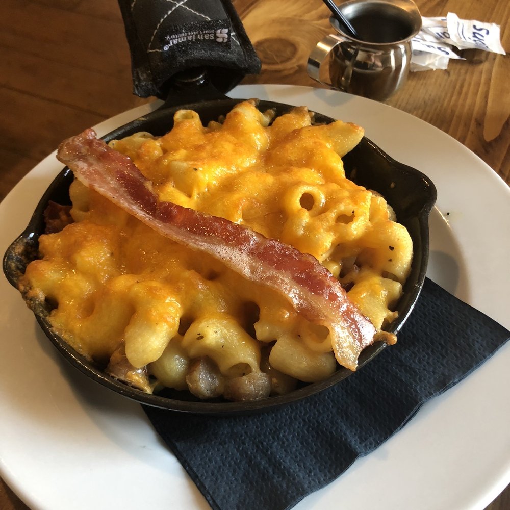 Tavern at the Sun Inn - Breakfast Mac - Bars Near Me - Bethlehem, Pennsylvania