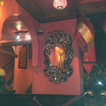 Bobo's - Nice, interesting decorations, goes with the whole decor of the place! Not like any other restaurant I have been to! - Steakhouses Near Me - San Francisco, California