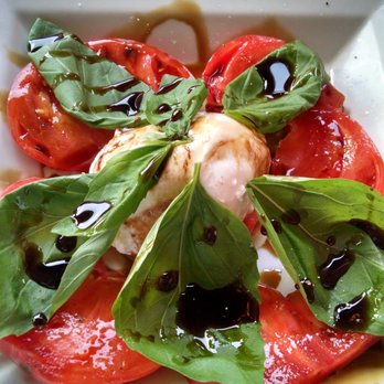 Coalfire Pizza - Heirloom tomato and mozzarella - Pizza Near Me - Chicago, Illinois