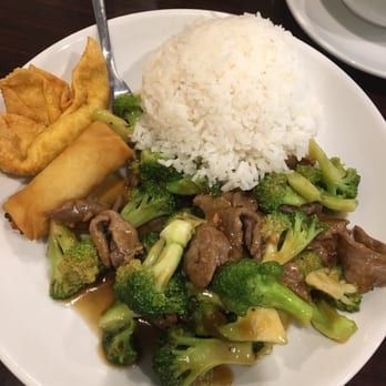 West End Wok - Beef and broccoli - Chinese Near Me - Saint Louis, Missouri West End Wok - Beef and broccoli - Chinese Near Me - Saint Louis, Missouri