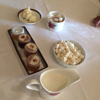 Lobby Lounge - Teddy Bear Tea - December 2016 - Venues & Event Spaces Near Me - Pasadena, California