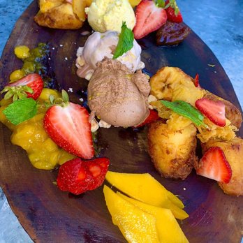 Quercus - Mango, Chocolate, and WINE Ice Cream!! - Mediterranean Near Me - Villa de Juárez, BCN Quercus - Mango, Chocolate, and WINE Ice Cream!! - Mediterranean Near Me - Villa de Juárez, BCN