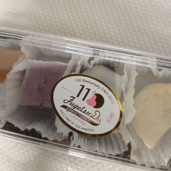 Fugetsu-Do - Candy Stores Near Me - Los Angeles, California