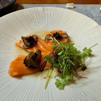 Hummingbird Sushi - Black truffle salmon - Japanese Near Me - Seattle, Washington