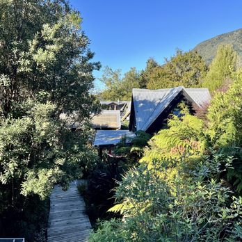 On the Track Lodge - Bed & Breakfast Near Me - Havelock, MBH