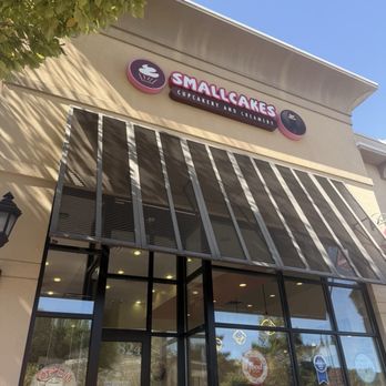 Smallcakes Snellville - Front building - Cupcakes Near Me - Snellville, Georgia Smallcakes Snellville - Front building - Cupcakes Near Me - Snellville, Georgia