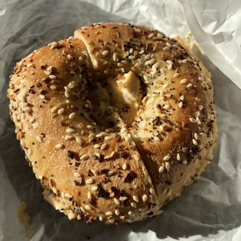 Pearl’s Bagels - Everything Bagel with Jalapeño CC - pretty good! - Bagels Near Me - Washington, DC, District of Columbia Pearl’s Bagels - Everything Bagel with Jalapeño CC - pretty good! - Bagels Near Me - Washington, DC, District of Columbia