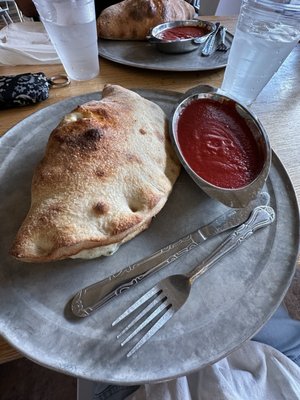 Fellini's Pizza by null