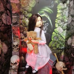 Spirit Halloween