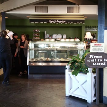 Garden Center Cafe - Delectable deserts at the Garden Center Cafe - New American Near Me - Fallbrook, California