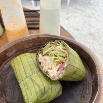 Burrito Amor - Shrimp burrito - Bars Near Me - Tulum, ROO